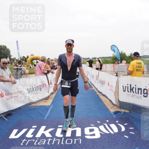 22.06.2025 - Viking Triathlon MichiJ http://msf.ph/oto/8131909 22.06.2025 15:42:19 Ziel 64, 78, 172, 182 meine-sportfotos.de