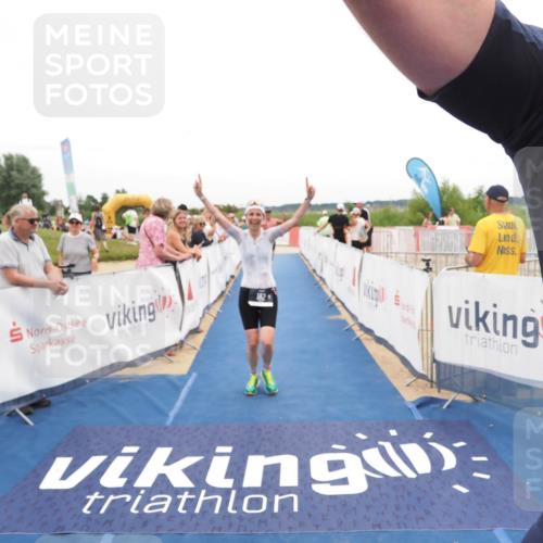 22.06.2025 - Viking Triathlon MichiJ http://msf.ph/oto/8131913 22.06.2025 15:42:20 Ziel 64, 78, 172, 182 meine-sportfotos.de