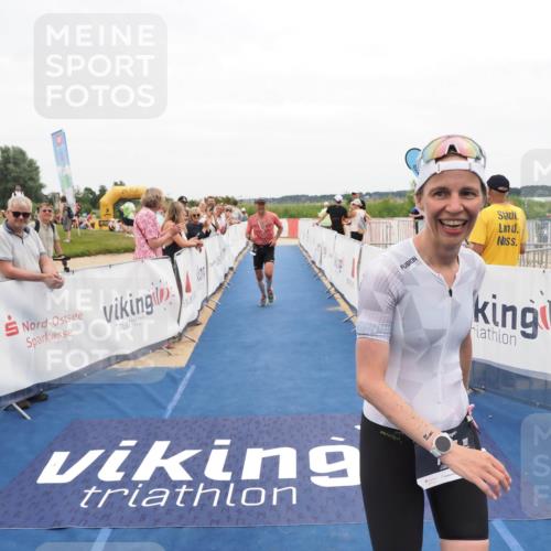 22.06.2025 - Viking Triathlon MichiJ http://msf.ph/oto/8131930 22.06.2025 15:42:23 Ziel 64, 78, 182 meine-sportfotos.de