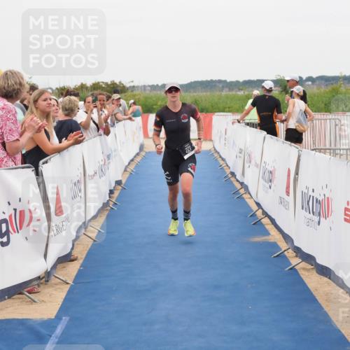 22.06.2025 - Viking Triathlon MichiJ http://msf.ph/oto/8131968 22.06.2025 15:42:31 Ziel 221 meine-sportfotos.de