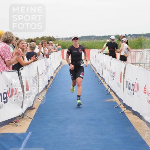 22.06.2025 - Viking Triathlon MichiJ http://msf.ph/oto/8131969 22.06.2025 15:42:31 Ziel 221 meine-sportfotos.de