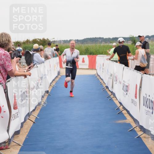 22.06.2025 - Viking Triathlon MichiJ http://msf.ph/oto/8131989 22.06.2025 15:42:47 Ziel 421 meine-sportfotos.de
