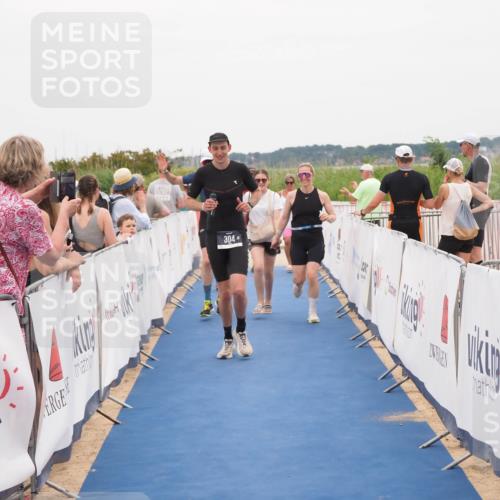 22.06.2025 - Viking Triathlon MichiJ http://msf.ph/oto/8132017 22.06.2025 15:42:54 Ziel 304, 344, 389 meine-sportfotos.de