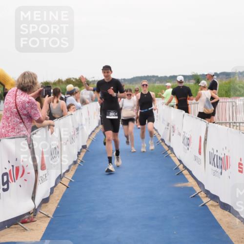 22.06.2025 - Viking Triathlon MichiJ http://msf.ph/oto/8132021 22.06.2025 15:42:55 Ziel 304, 344, 389, 615 meine-sportfotos.de