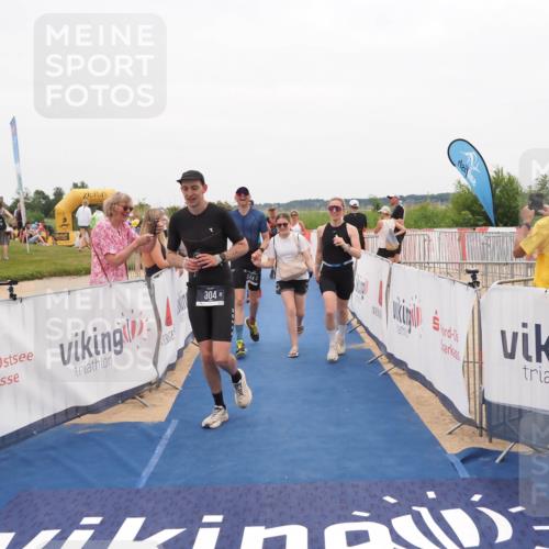22.06.2025 - Viking Triathlon MichiJ http://msf.ph/oto/8132035 22.06.2025 15:42:57 Ziel 304, 344, 389, 615 meine-sportfotos.de