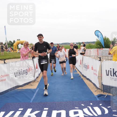 22.06.2025 - Viking Triathlon MichiJ http://msf.ph/oto/8132036 22.06.2025 15:42:57 Ziel 304, 344, 389, 615 meine-sportfotos.de