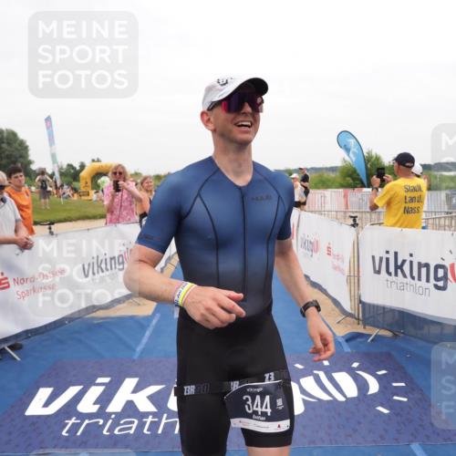 22.06.2025 - Viking Triathlon MichiJ http://msf.ph/oto/8132057 22.06.2025 15:42:59 Ziel 304, 344, 389, 615 meine-sportfotos.de