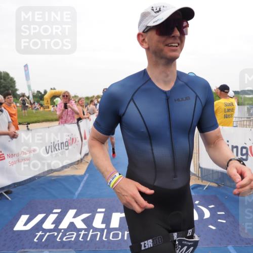 22.06.2025 - Viking Triathlon MichiJ http://msf.ph/oto/8132059 22.06.2025 15:43:00 Ziel 304, 344, 389, 615 meine-sportfotos.de