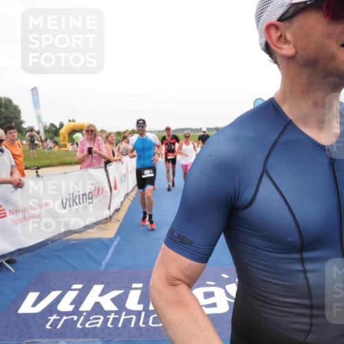 22.06.2025 - Viking Triathlon MichiJ http://msf.ph/oto/8132061 22.06.2025 15:43:00 Ziel 304, 344, 389, 615 meine-sportfotos.de