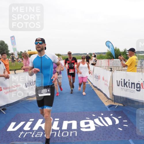 22.06.2025 - Viking Triathlon MichiJ http://msf.ph/oto/8132074 22.06.2025 15:43:01 Ziel 304, 344, 389, 615 meine-sportfotos.de