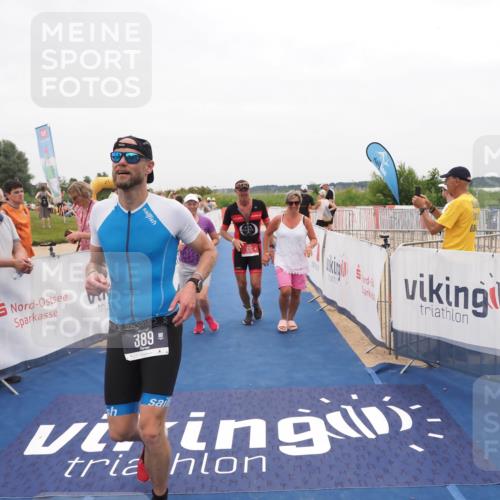 22.06.2025 - Viking Triathlon MichiJ http://msf.ph/oto/8132075 22.06.2025 15:43:02 Ziel 344, 389, 615 meine-sportfotos.de