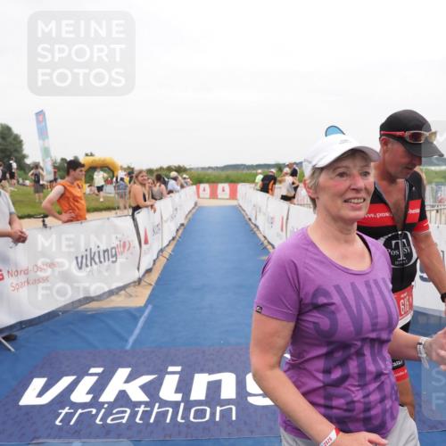 22.06.2025 - Viking Triathlon MichiJ http://msf.ph/oto/8132097 22.06.2025 15:43:04 Ziel 389, 615 meine-sportfotos.de