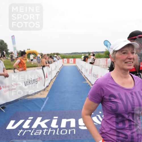 22.06.2025 - Viking Triathlon MichiJ http://msf.ph/oto/8132098 22.06.2025 15:43:04 Ziel 389, 615 meine-sportfotos.de