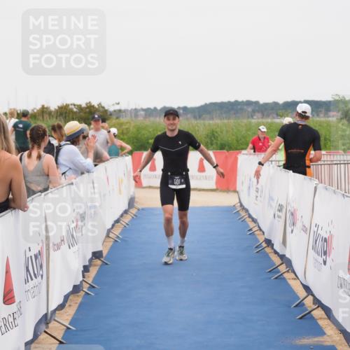 22.06.2025 - Viking Triathlon MichiJ http://msf.ph/oto/8132105 22.06.2025 15:43:16 Ziel 501 meine-sportfotos.de