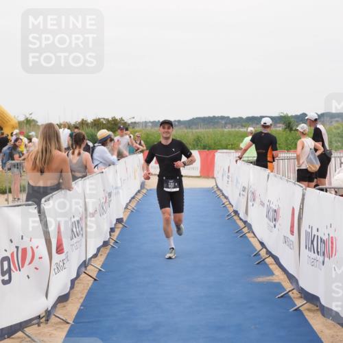 22.06.2025 - Viking Triathlon MichiJ http://msf.ph/oto/8132112 22.06.2025 15:43:17 Ziel 501 meine-sportfotos.de