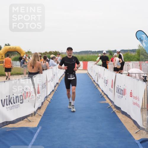 22.06.2025 - Viking Triathlon MichiJ http://msf.ph/oto/8132119 22.06.2025 15:43:18 Ziel 501 meine-sportfotos.de