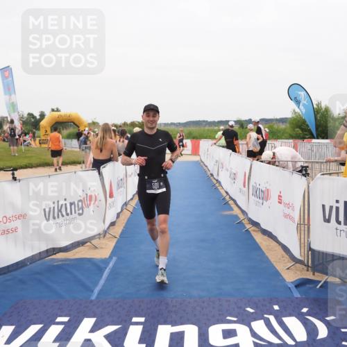 22.06.2025 - Viking Triathlon MichiJ http://msf.ph/oto/8132125 22.06.2025 15:43:18 Ziel 501 meine-sportfotos.de