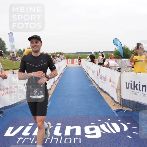 22.06.2025 - Viking Triathlon MichiJ http://msf.ph/oto/8132131 22.06.2025 15:43:19 Ziel 501 meine-sportfotos.de