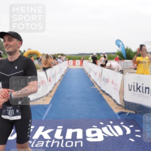 22.06.2025 - Viking Triathlon MichiJ http://msf.ph/oto/8132133 22.06.2025 15:43:19 Ziel 501 meine-sportfotos.de