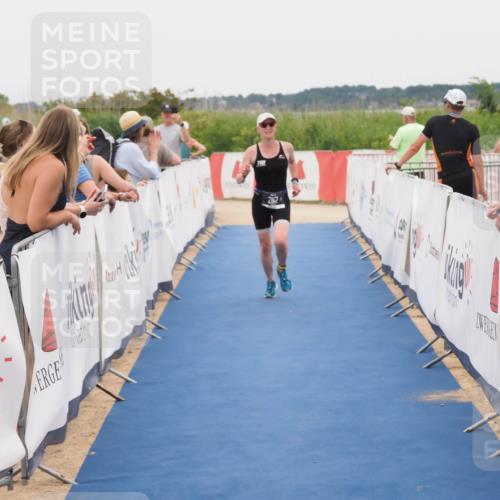 22.06.2025 - Viking Triathlon MichiJ http://msf.ph/oto/8132145 22.06.2025 15:43:35 Ziel 282 meine-sportfotos.de