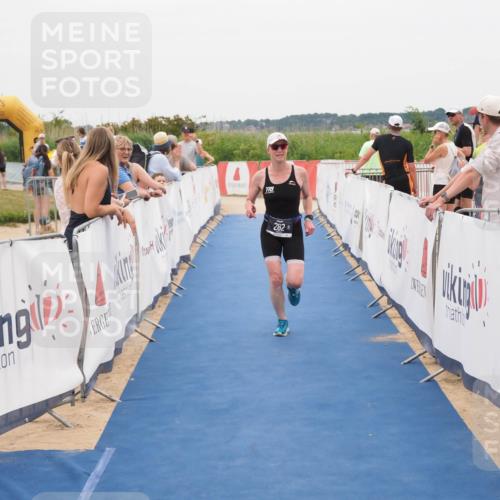22.06.2025 - Viking Triathlon MichiJ http://msf.ph/oto/8132155 22.06.2025 15:43:36 Ziel 282 meine-sportfotos.de