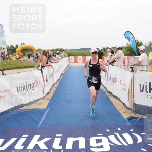 22.06.2025 - Viking Triathlon MichiJ http://msf.ph/oto/8132164 22.06.2025 15:43:37 Ziel 282 meine-sportfotos.de