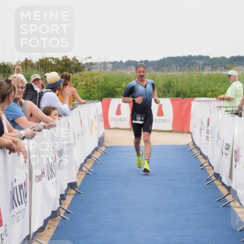 22.06.2025 - Viking Triathlon MichiJ http://msf.ph/oto/8132170 22.06.2025 15:43:47 Ziel 114 meine-sportfotos.de