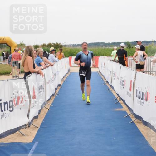 22.06.2025 - Viking Triathlon MichiJ http://msf.ph/oto/8132188 22.06.2025 15:43:50 Ziel 114 meine-sportfotos.de