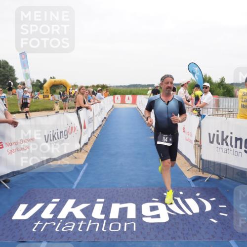 22.06.2025 - Viking Triathlon MichiJ http://msf.ph/oto/8132204 22.06.2025 15:43:52 Ziel 114 meine-sportfotos.de
