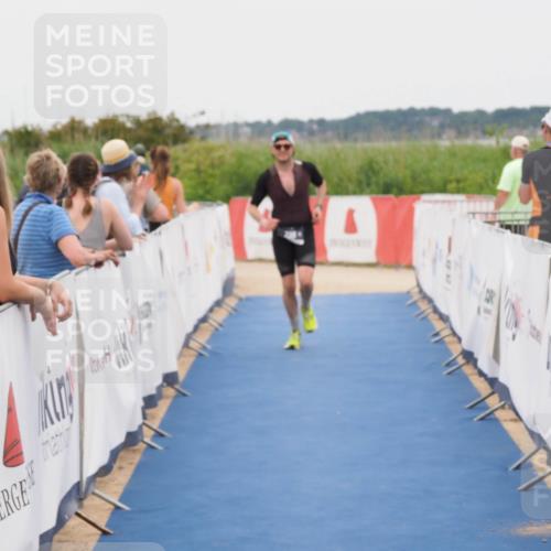 22.06.2025 - Viking Triathlon MichiJ http://msf.ph/oto/8132206 22.06.2025 15:44:22 Ziel 238 meine-sportfotos.de