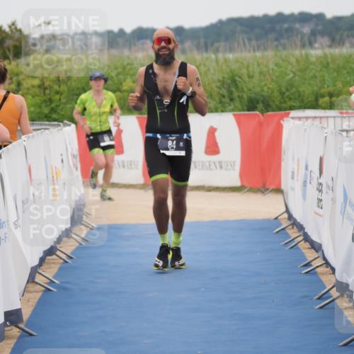 22.06.2025 - Viking Triathlon MichiJ http://msf.ph/oto/8132249 22.06.2025 15:44:37 Ziel 84 meine-sportfotos.de