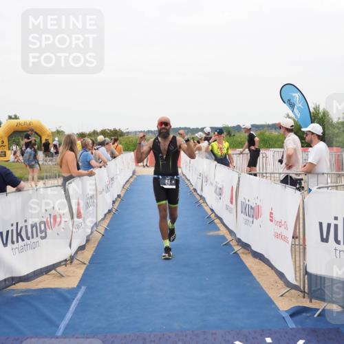 22.06.2025 - Viking Triathlon MichiJ http://msf.ph/oto/8132273 22.06.2025 15:44:40 Ziel 66, 84 meine-sportfotos.de
