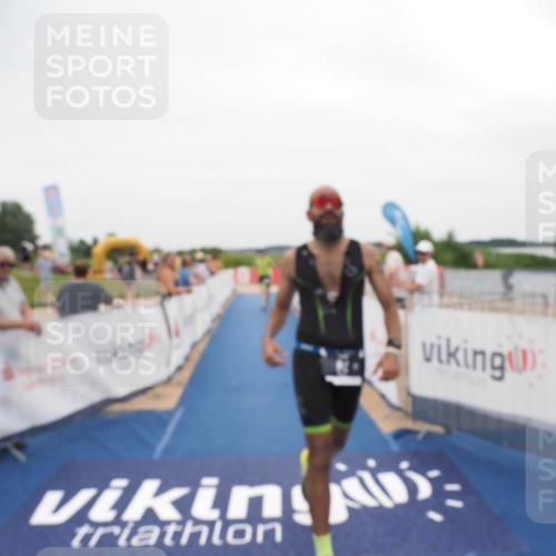22.06.2025 - Viking Triathlon MichiJ http://msf.ph/oto/8132284 22.06.2025 15:44:41 Ziel 66, 84 meine-sportfotos.de