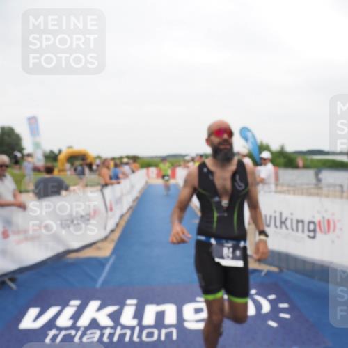22.06.2025 - Viking Triathlon MichiJ http://msf.ph/oto/8132285 22.06.2025 15:44:41 Ziel 66, 84 meine-sportfotos.de