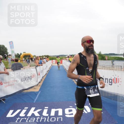 22.06.2025 - Viking Triathlon MichiJ http://msf.ph/oto/8132286 22.06.2025 15:44:41 Ziel 66, 84 meine-sportfotos.de