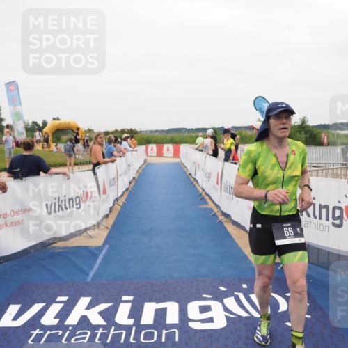 22.06.2025 - Viking Triathlon MichiJ http://msf.ph/oto/8132317 22.06.2025 15:44:46 Ziel 66 meine-sportfotos.de