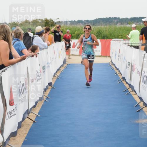 22.06.2025 - Viking Triathlon MichiJ http://msf.ph/oto/8132332 22.06.2025 15:45:02 Ziel 465 meine-sportfotos.de