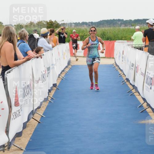 22.06.2025 - Viking Triathlon MichiJ http://msf.ph/oto/8132334 22.06.2025 15:45:03 Ziel 465, 511 meine-sportfotos.de