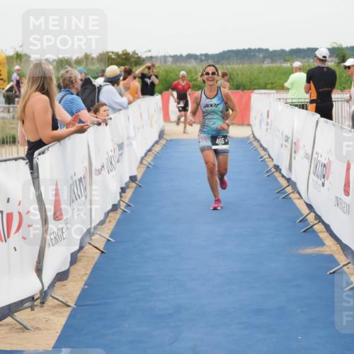22.06.2025 - Viking Triathlon MichiJ http://msf.ph/oto/8132338 22.06.2025 15:45:03 Ziel 465, 511 meine-sportfotos.de