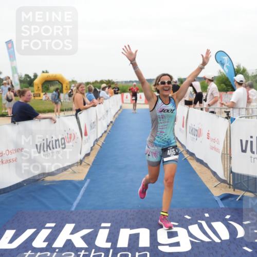 22.06.2025 - Viking Triathlon MichiJ http://msf.ph/oto/8132356 22.06.2025 15:45:05 Ziel 465, 511 meine-sportfotos.de