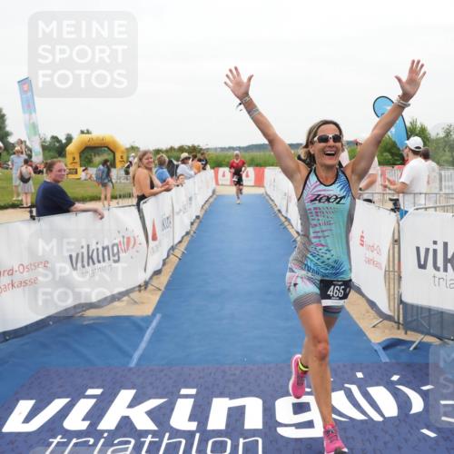 22.06.2025 - Viking Triathlon MichiJ http://msf.ph/oto/8132358 22.06.2025 15:45:06 Ziel 465, 511 meine-sportfotos.de
