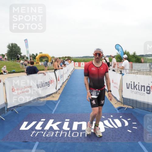 22.06.2025 - Viking Triathlon MichiJ http://msf.ph/oto/8132398 22.06.2025 15:45:11 Ziel 511 meine-sportfotos.de