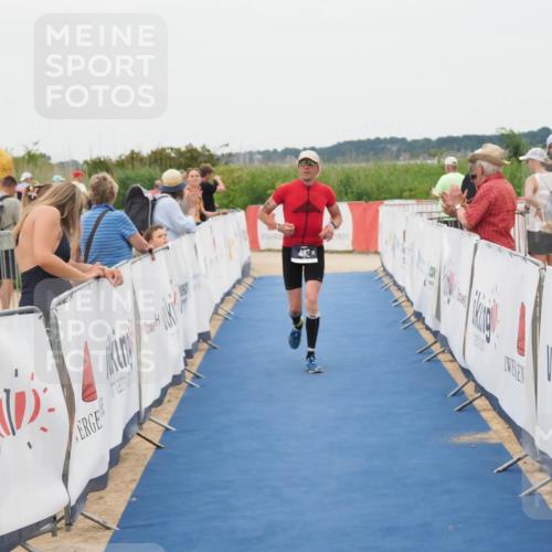 22.06.2025 - Viking Triathlon MichiJ http://msf.ph/oto/8132421 22.06.2025 15:45:41 Ziel 482 meine-sportfotos.de