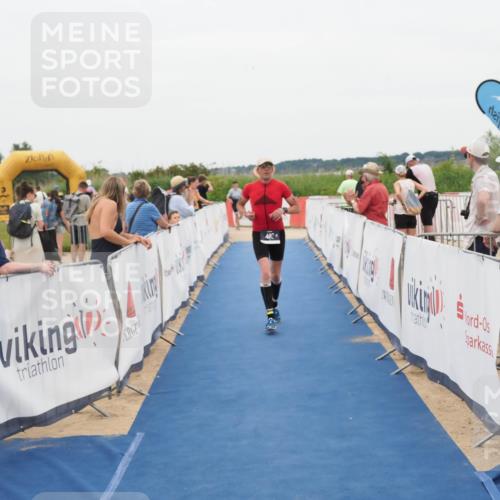 22.06.2025 - Viking Triathlon MichiJ http://msf.ph/oto/8132429 22.06.2025 15:45:42 Ziel 482 meine-sportfotos.de