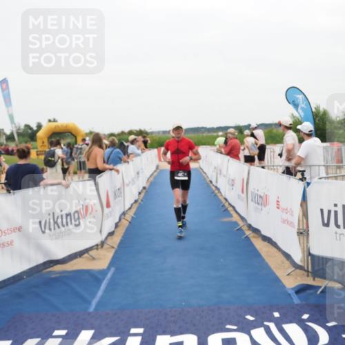 22.06.2025 - Viking Triathlon MichiJ http://msf.ph/oto/8132435 22.06.2025 15:45:43 Ziel 115, 482 meine-sportfotos.de