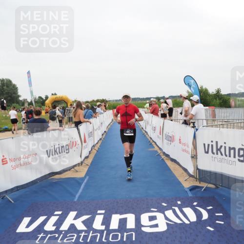 22.06.2025 - Viking Triathlon MichiJ http://msf.ph/oto/8132441 22.06.2025 15:45:43 Ziel 115, 482 meine-sportfotos.de