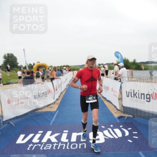 22.06.2025 - Viking Triathlon MichiJ http://msf.ph/oto/8132450 22.06.2025 15:45:44 Ziel 115, 482 meine-sportfotos.de