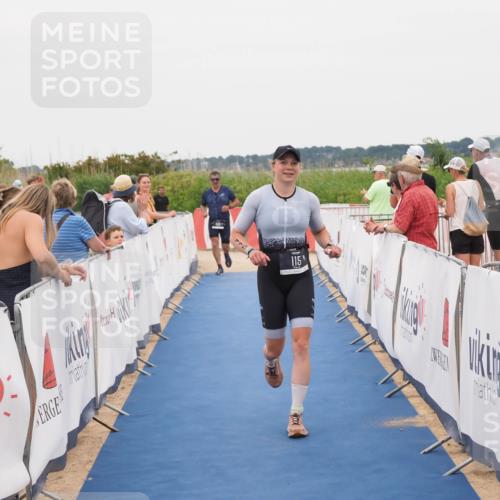 22.06.2025 - Viking Triathlon MichiJ http://msf.ph/oto/8132457 22.06.2025 15:45:49 Ziel 115 meine-sportfotos.de