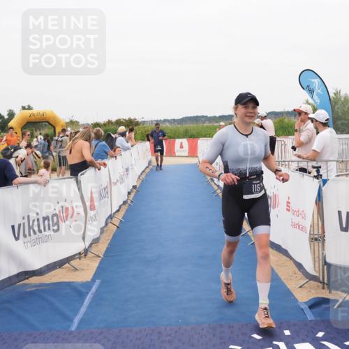22.06.2025 - Viking Triathlon MichiJ http://msf.ph/oto/8132467 22.06.2025 15:45:50 Ziel 115, 449 meine-sportfotos.de