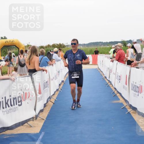22.06.2025 - Viking Triathlon MichiJ http://msf.ph/oto/8132494 22.06.2025 15:45:55 Ziel 449 meine-sportfotos.de